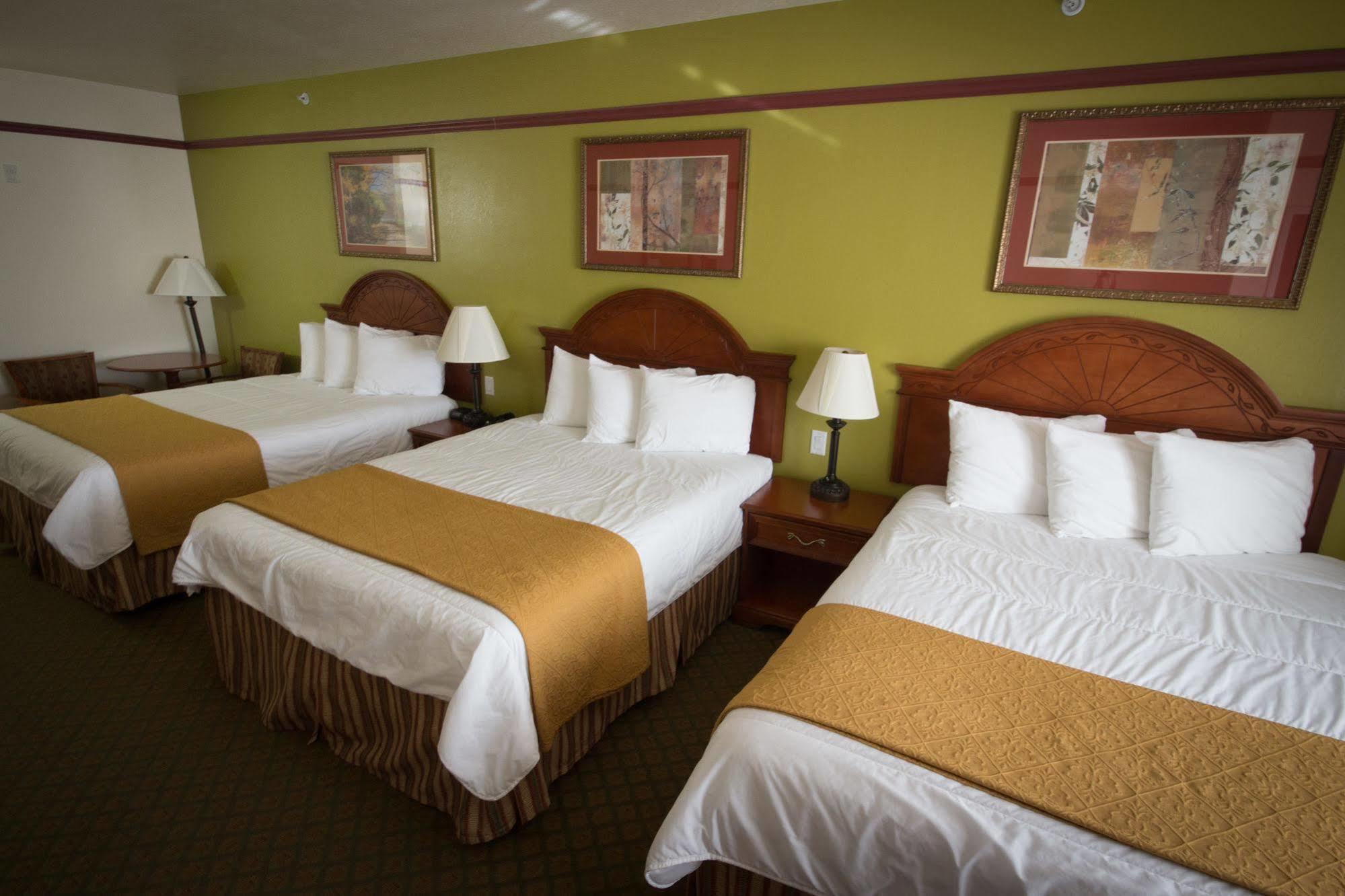 Budget Host Inn And Suites Cameron Εξωτερικό φωτογραφία