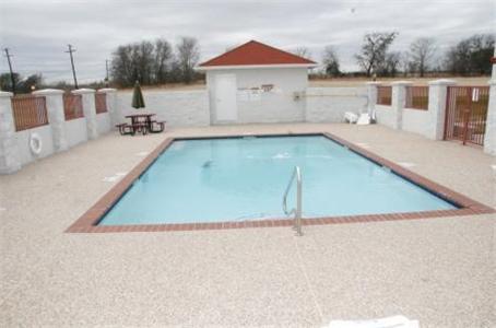 Budget Host Inn And Suites Cameron Ανέσεις φωτογραφία